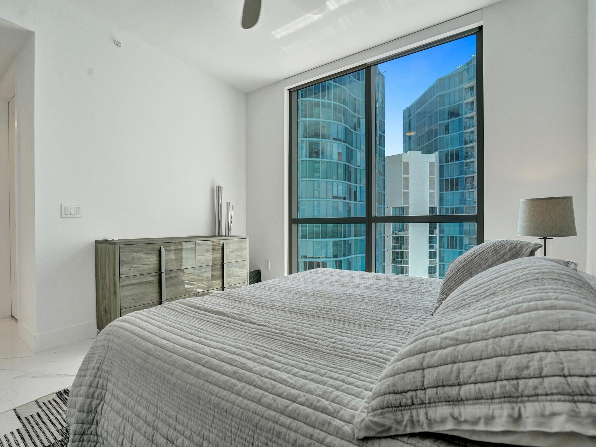 100 E Las Olas Boulevard 3301 Property Photo 29