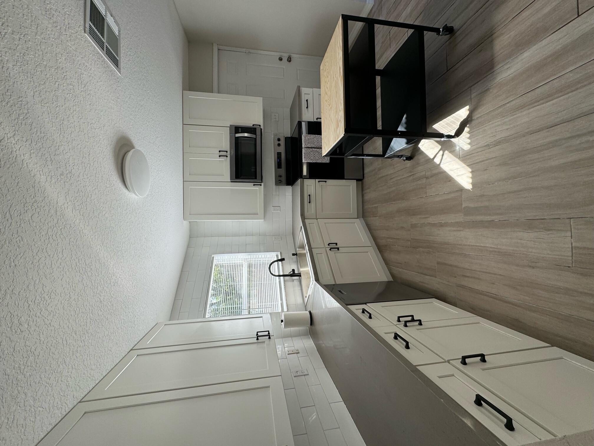 2019 E Louisiana Avenue Property Photo 1