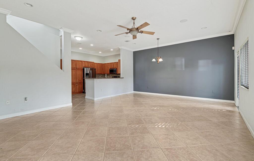 2704 Treasure Cove Circle Property Photo 14