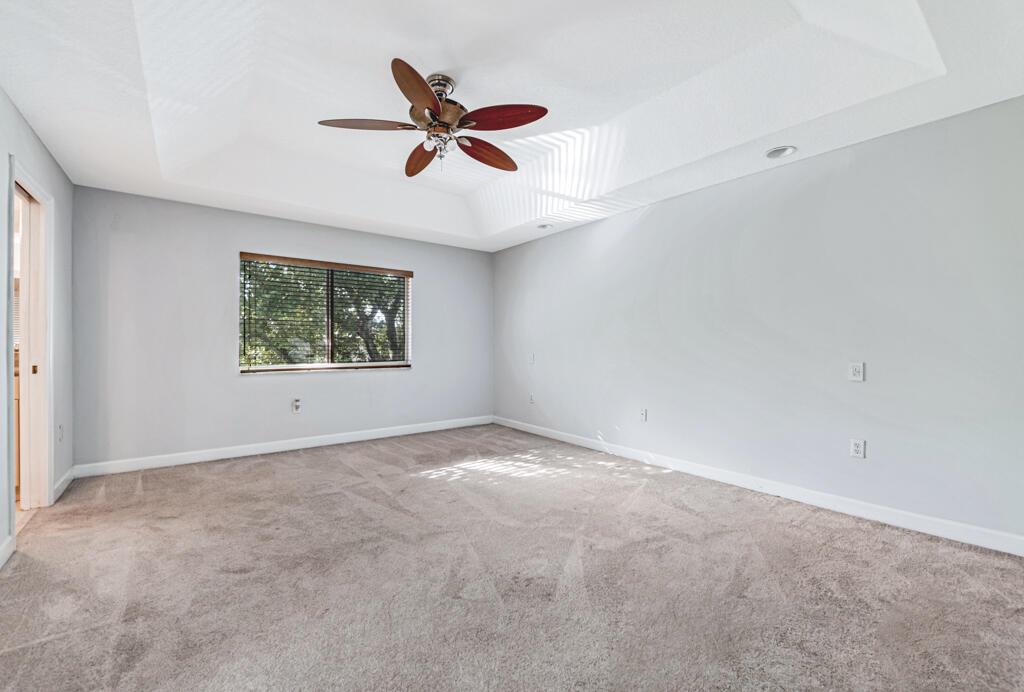 2704 Treasure Cove Circle Property Photo 20