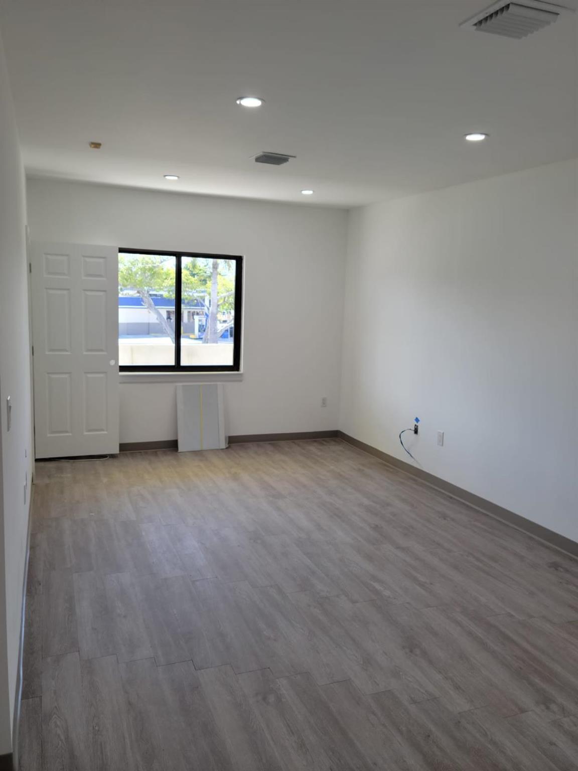 13381 Memorial Highway 11b Property Photo 3