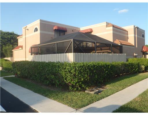 6134 Seven Springs Boulevard 40d Property Photo 1