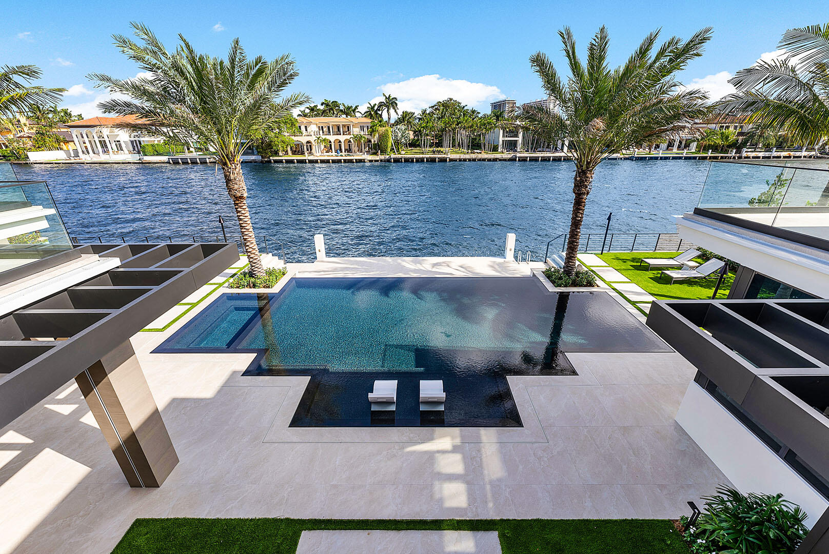 1520 Royal Palm Way Property Photo 47