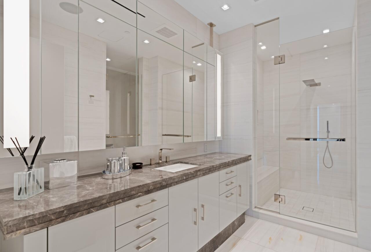 1100 S Flagler Drive 2202 Property Photo 19