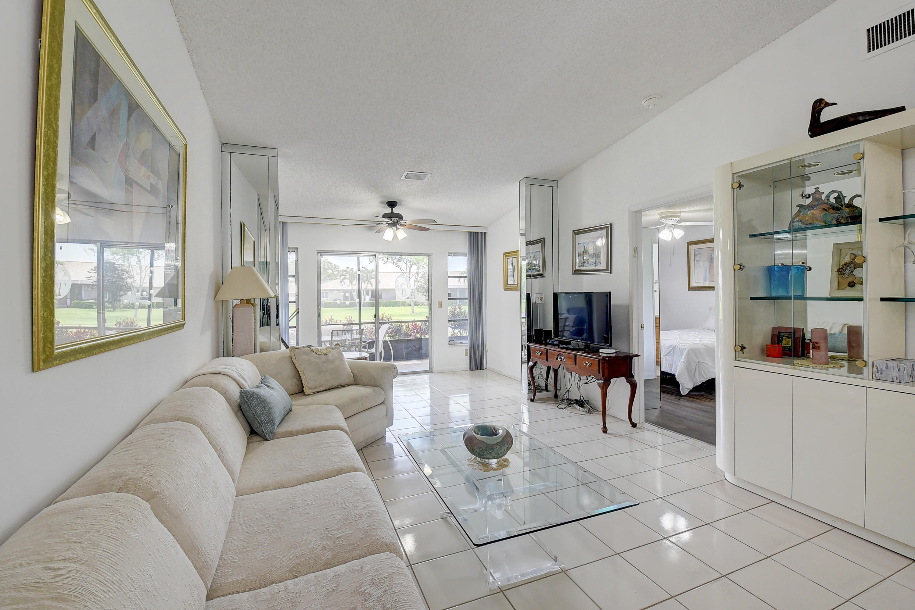 18756 Schooner Drive B Property Photo 10