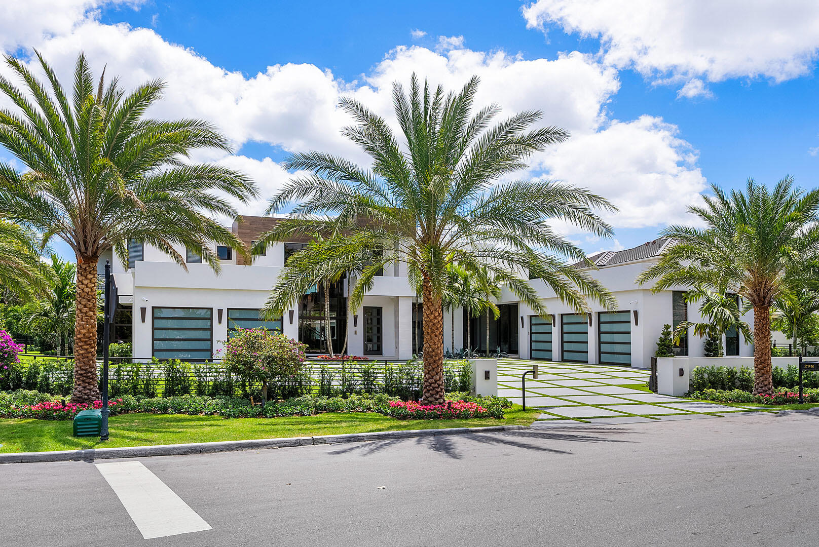 298 W Key Palm Road Property Photo 1