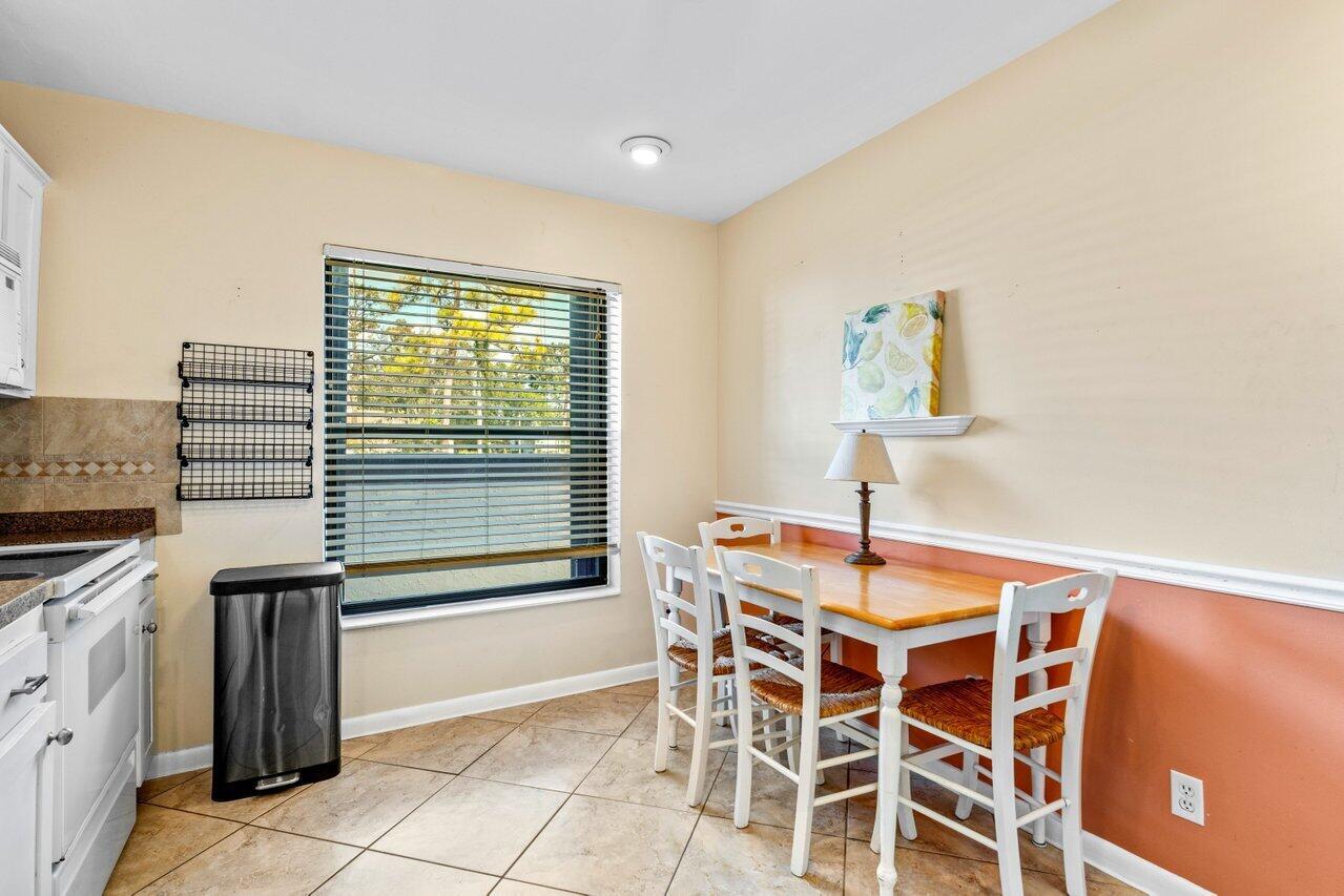 3709 Hertford Court Property Photo 10