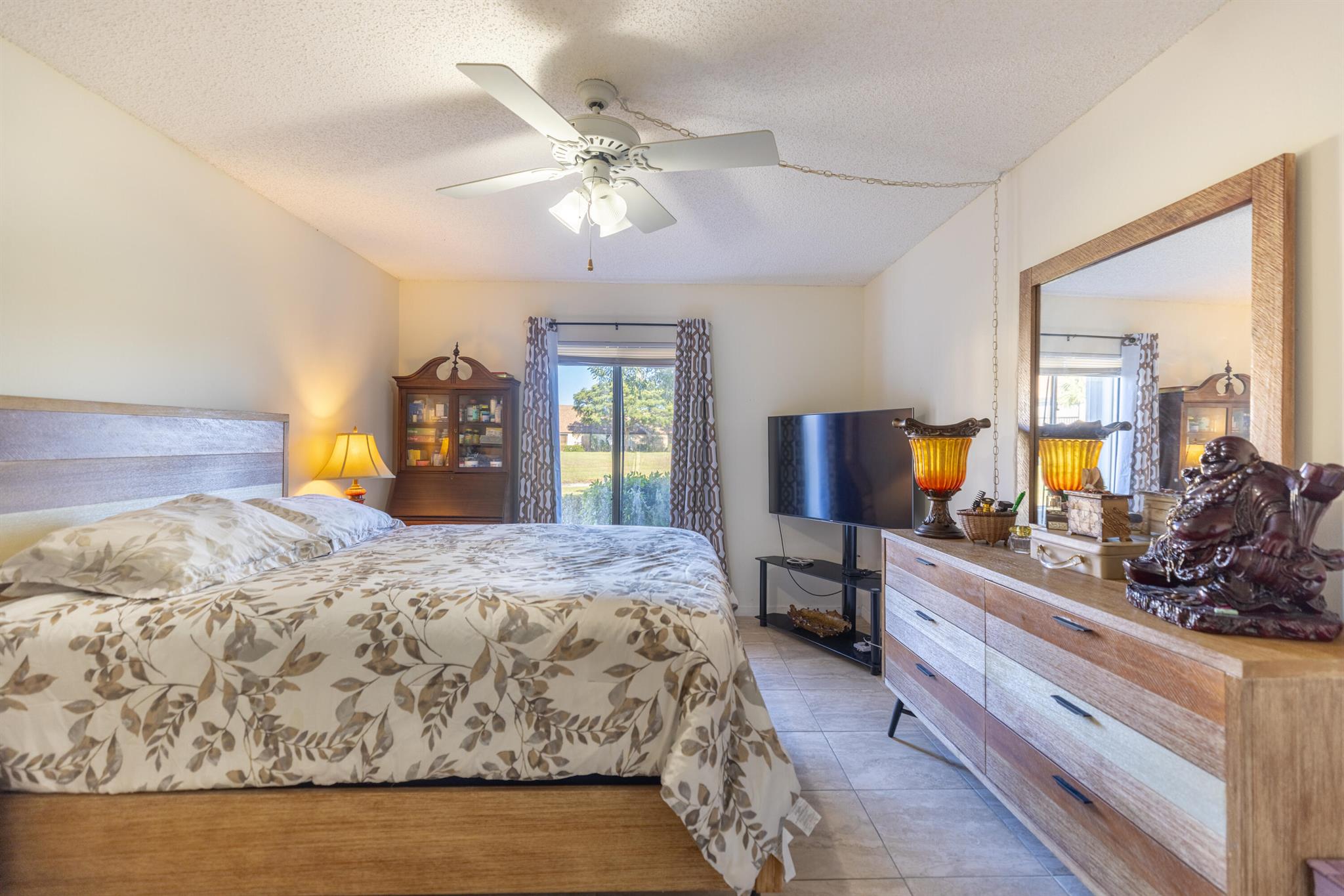 811 Sky Pine Way G1 Property Photo 14