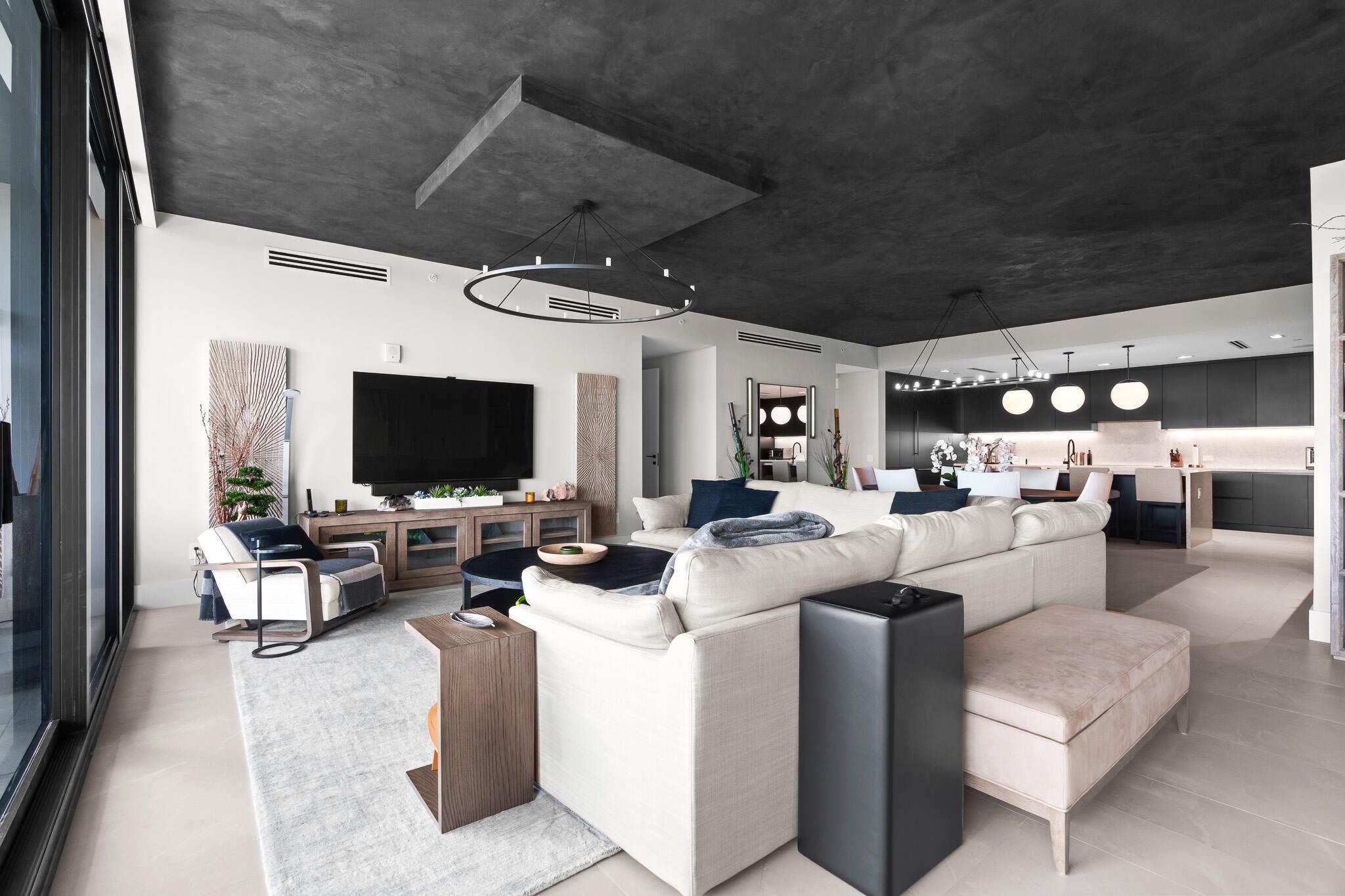 160 Marina Bay Ph3 Property Photo 2