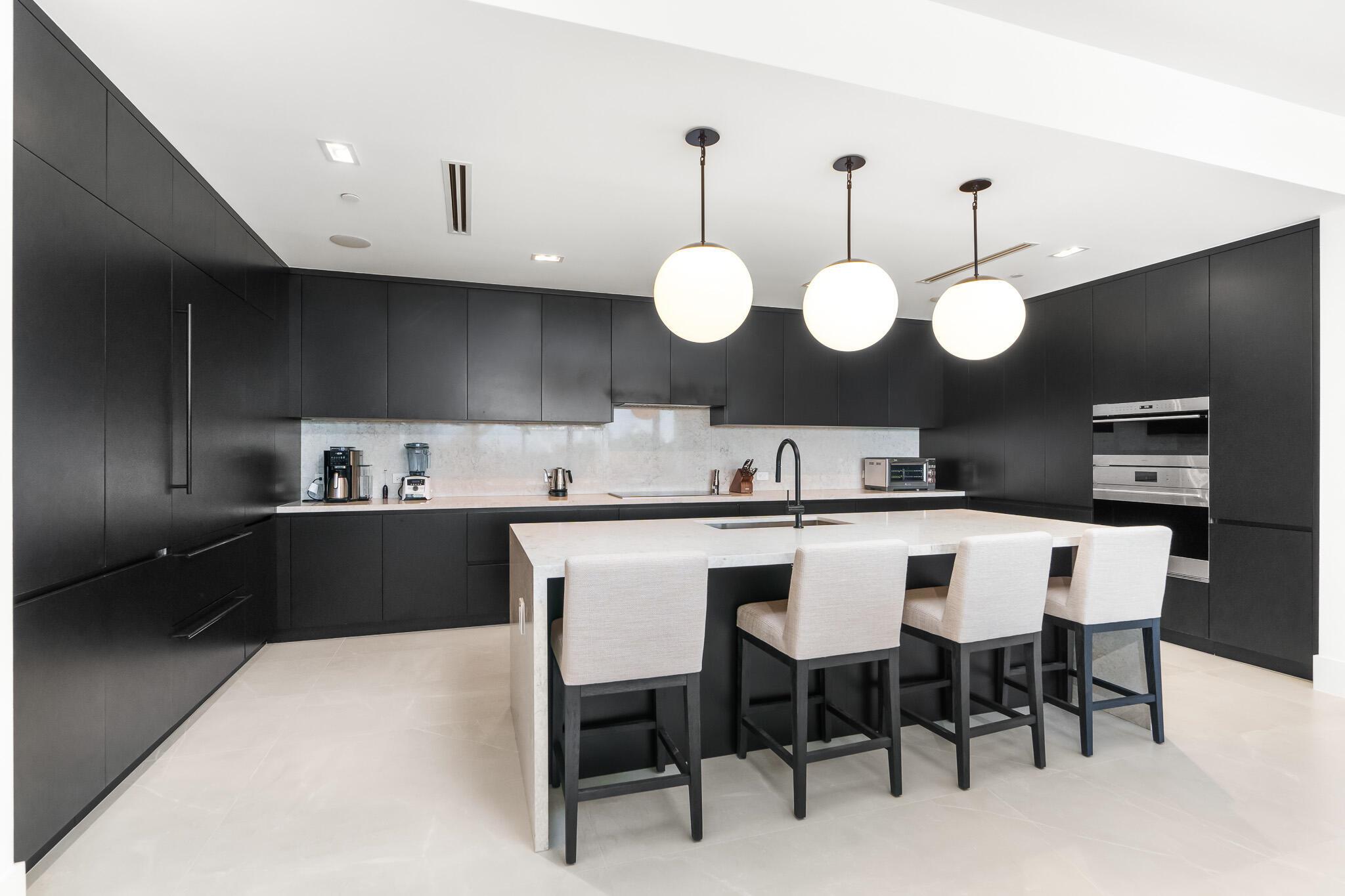 160 Marina Bay Ph3 Property Photo 7