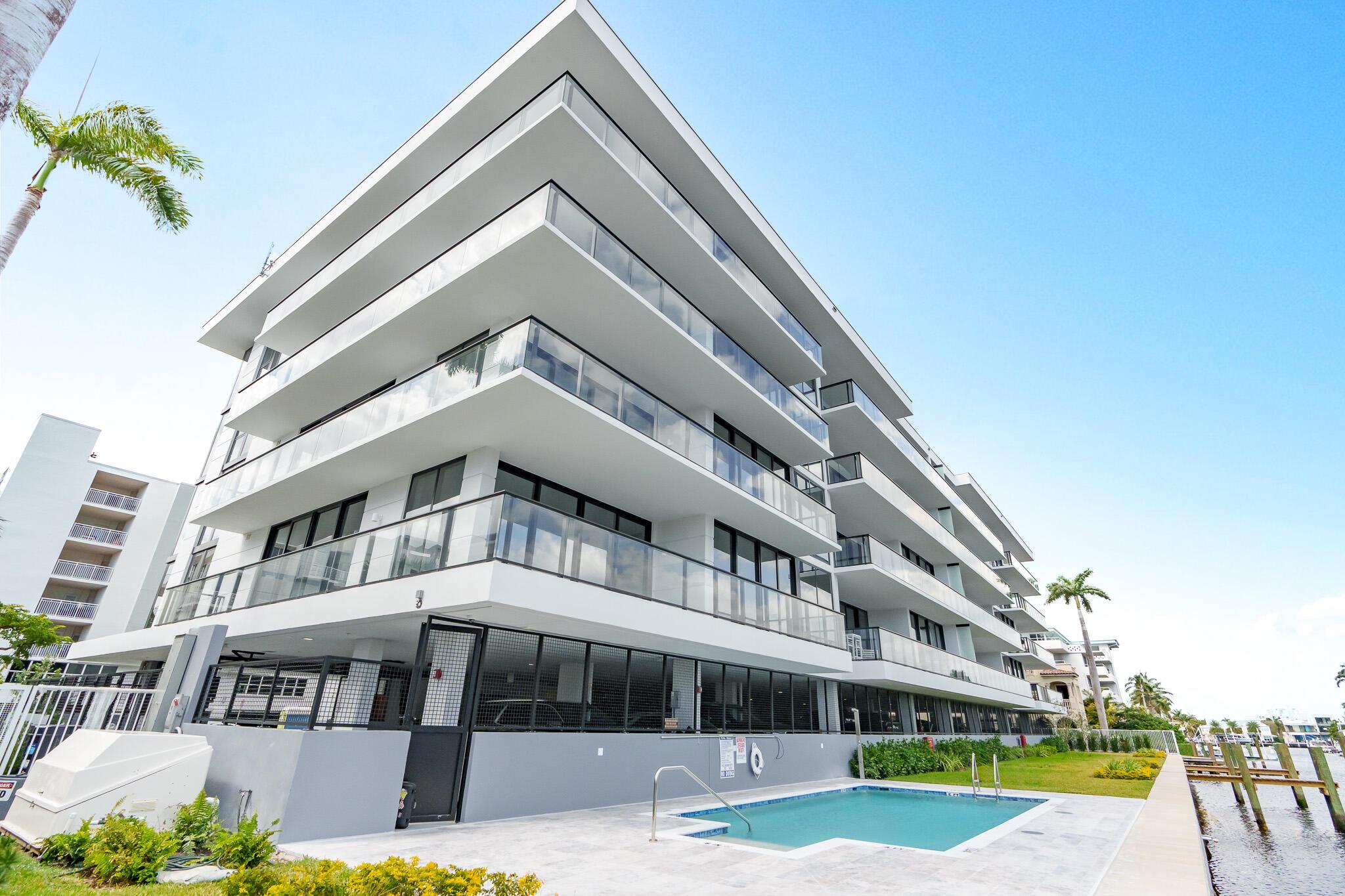 160 Marina Bay Ph3 Property Photo 33
