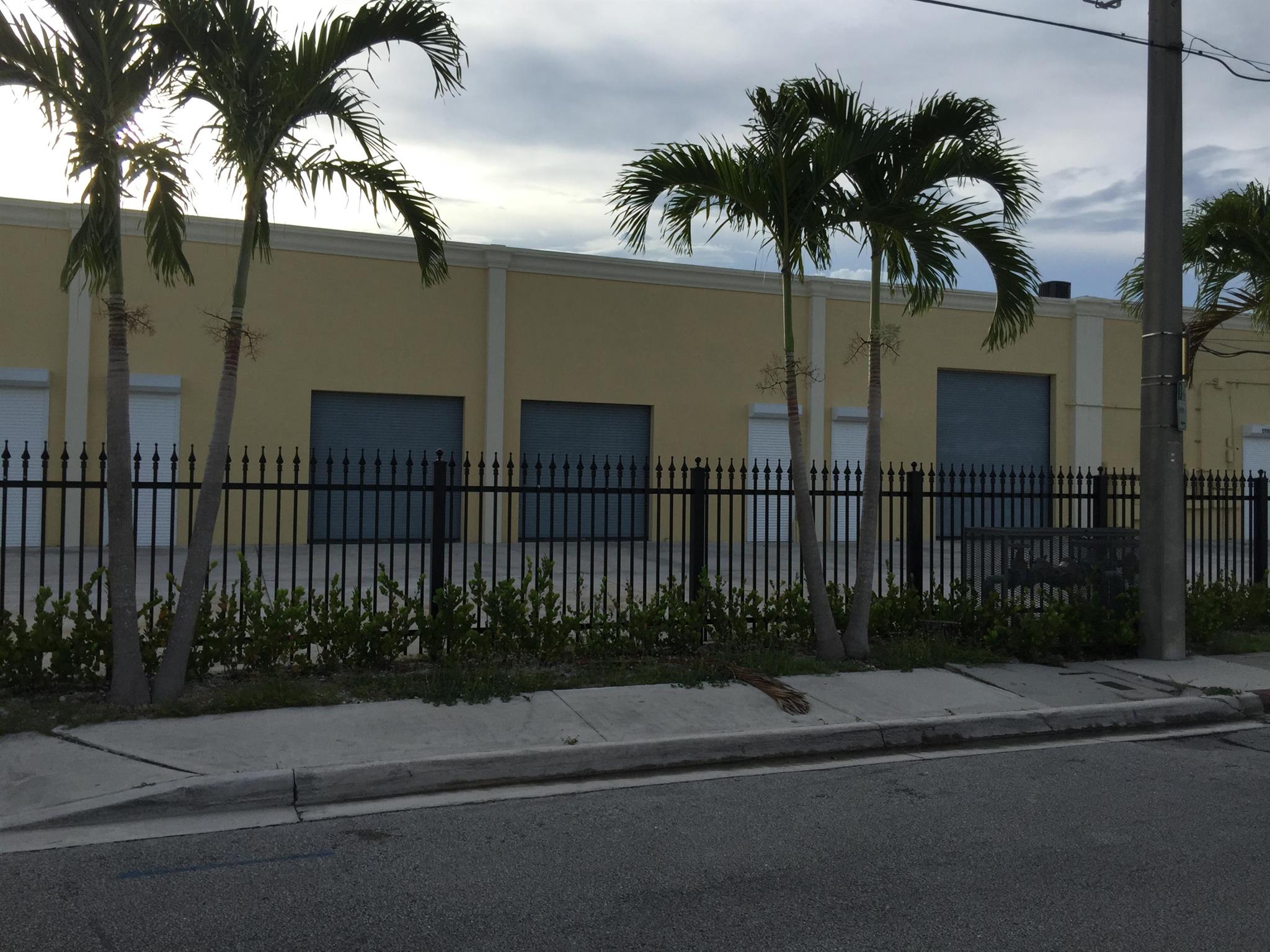 5700 Georgia Avenue Property Photo 1