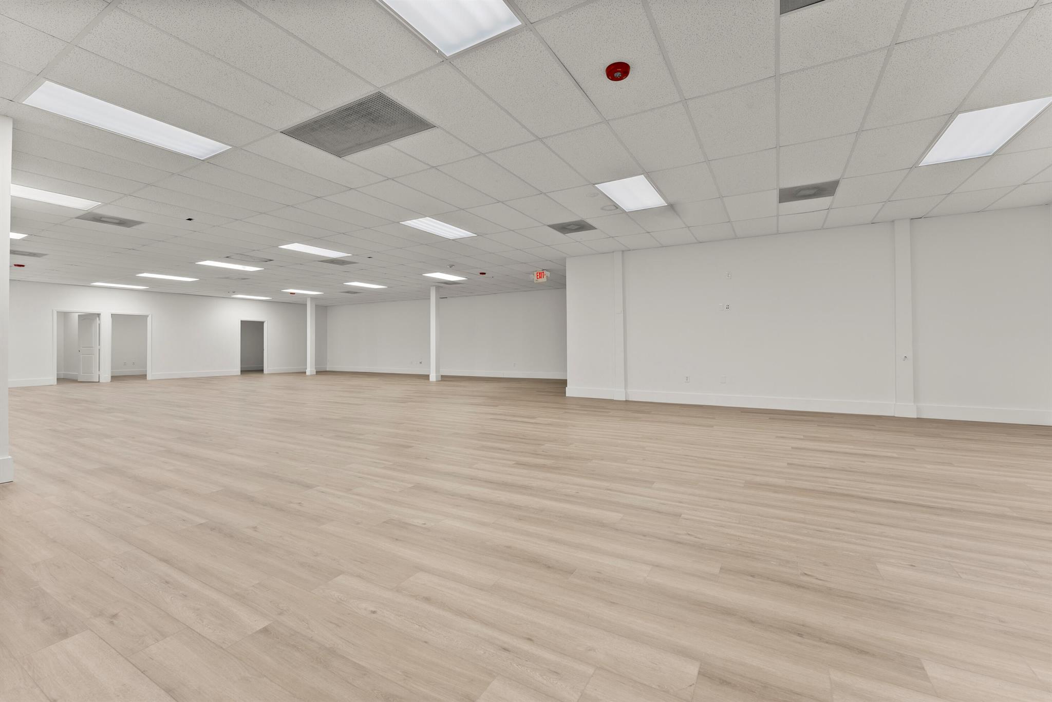 2000 N Federal Highway Property Photo 3