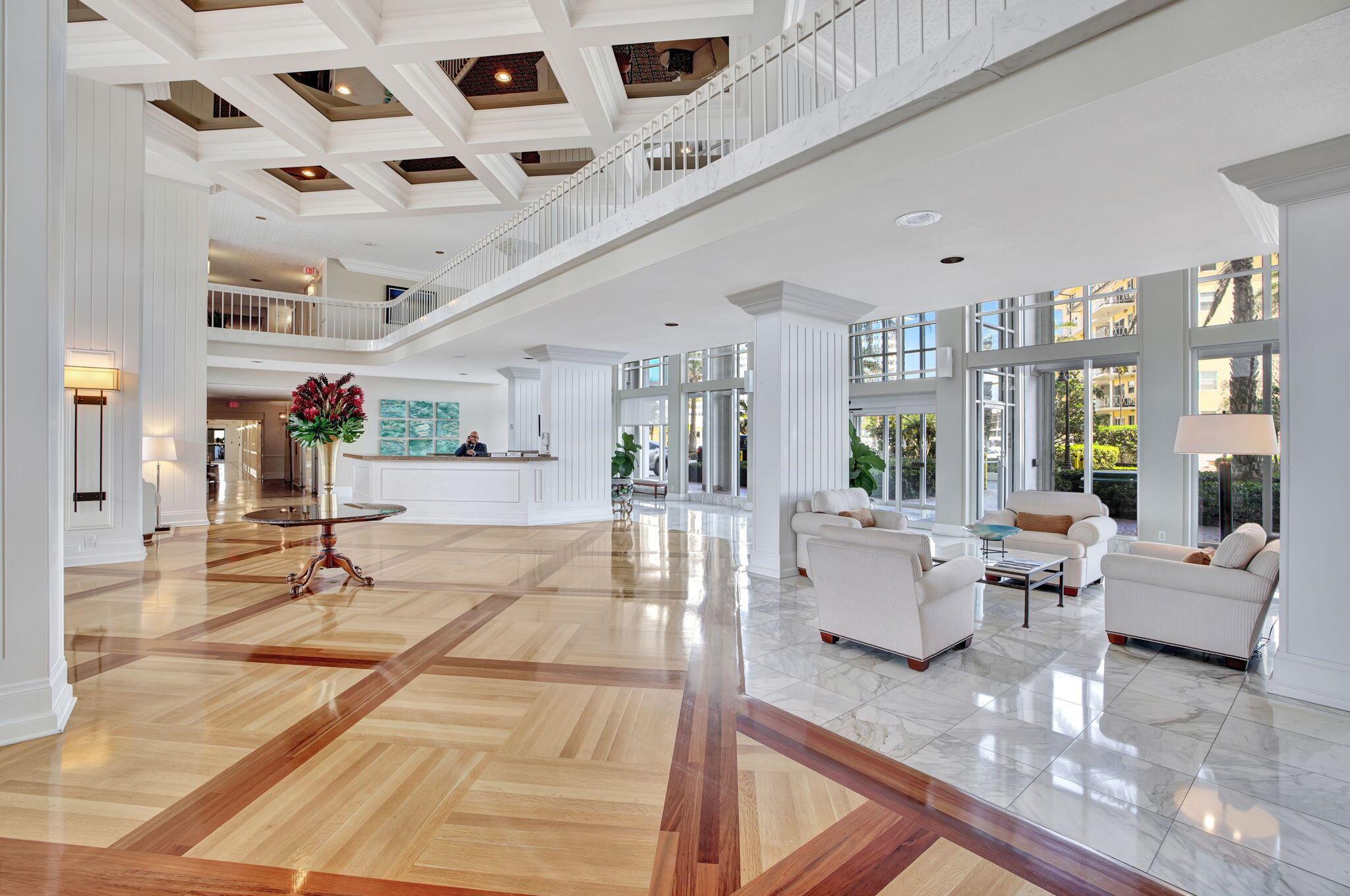 2100 S Ocean Lane 1704 Property Photo 17