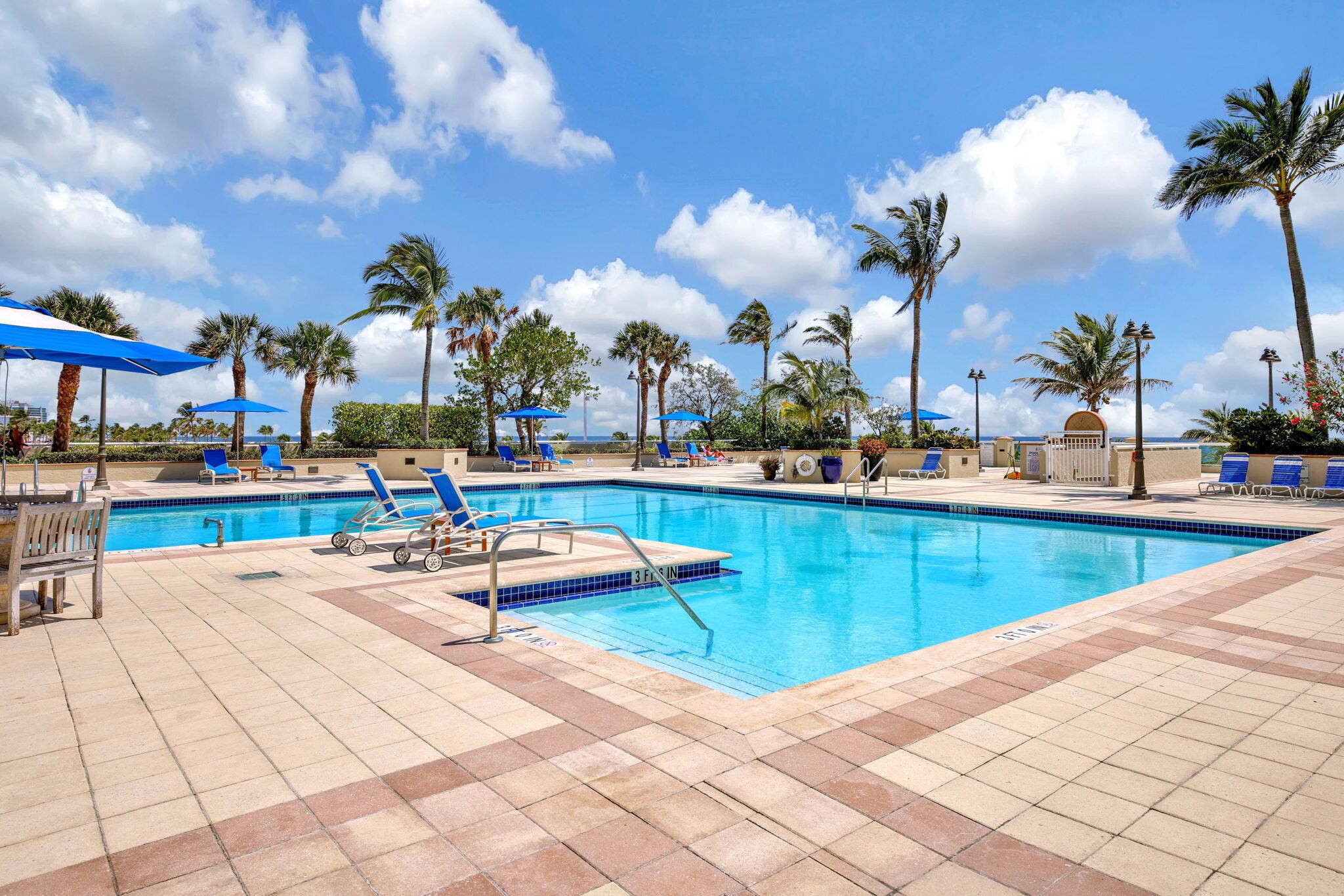 2100 S Ocean Lane 1704 Property Photo 18