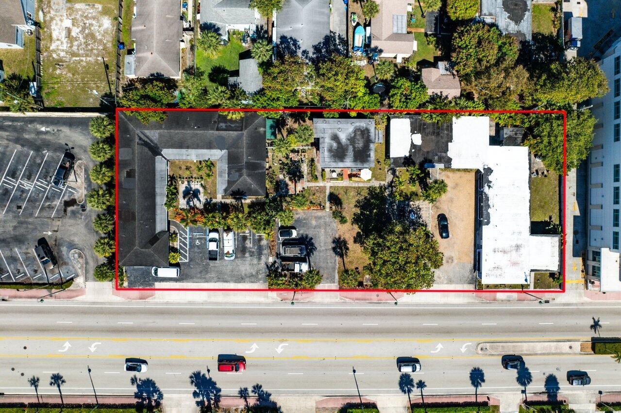 186 E Blue Heron Boulevard 1 Property Photo 2