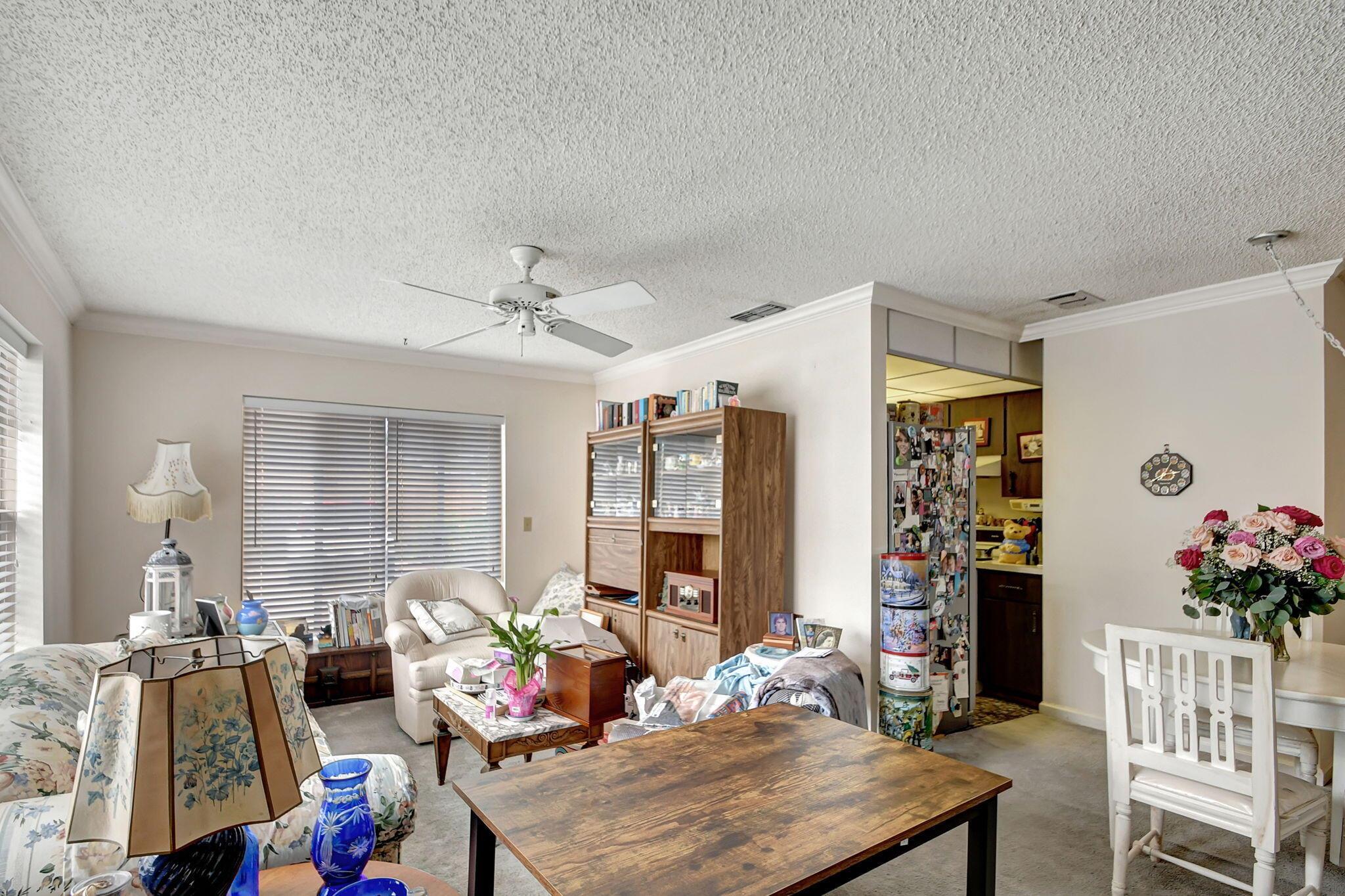 1853 Service Road Property Photo 7