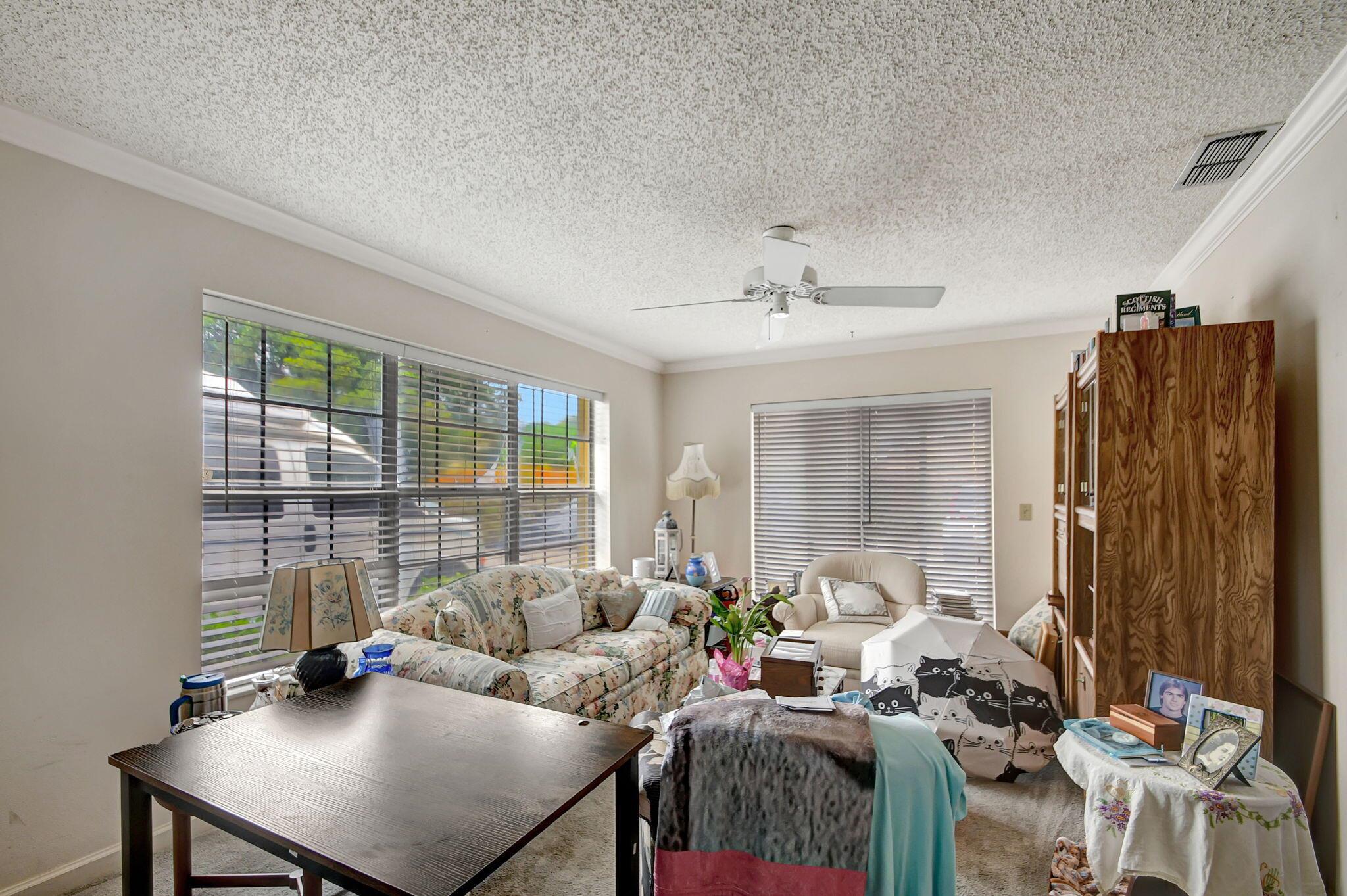 1853 Service Road Property Photo 8