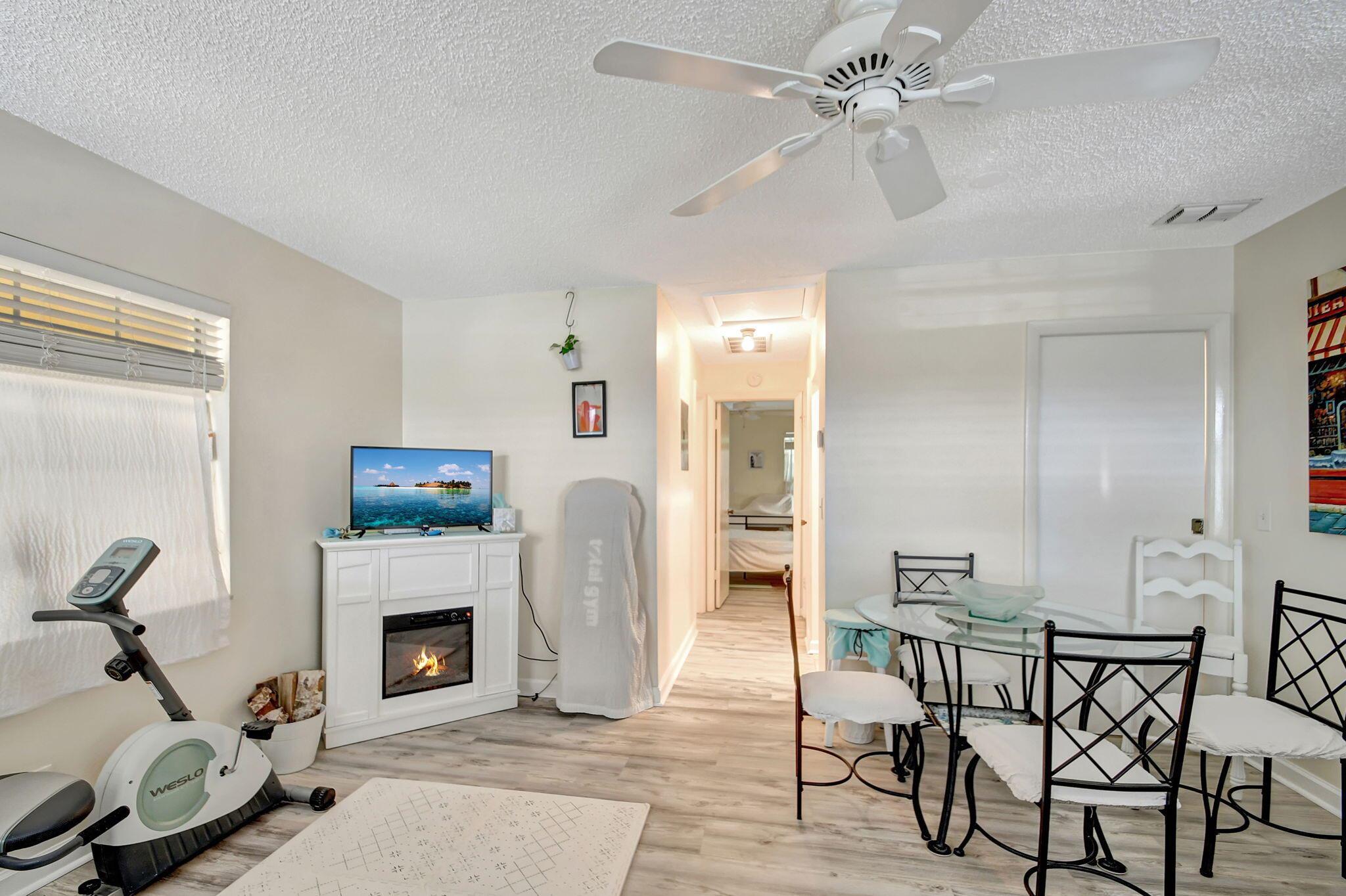 1853 Service Road Property Photo 28