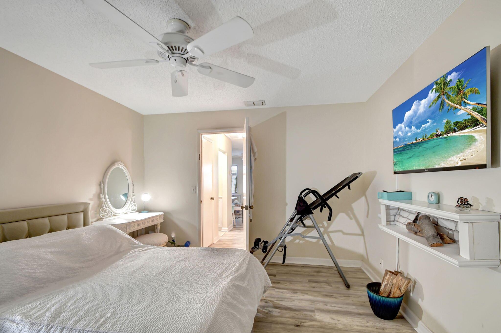 1853 Service Road Property Photo 37