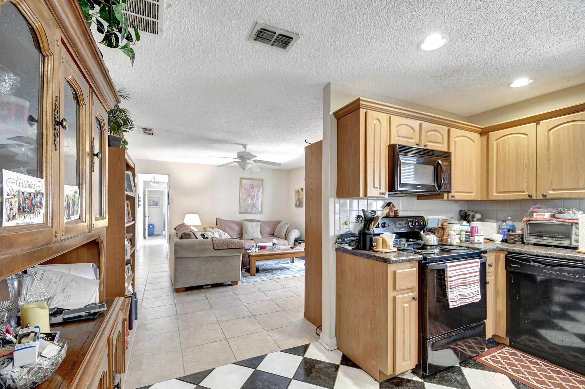 1853 Service Road Property Photo 80
