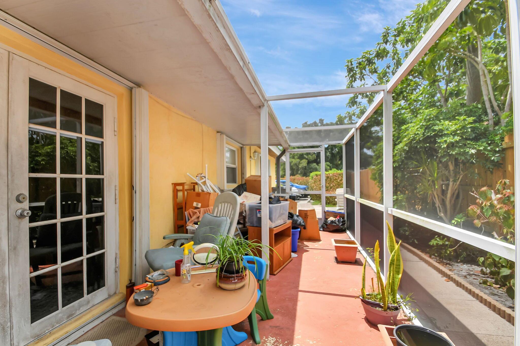 1853 Service Road Property Photo 84