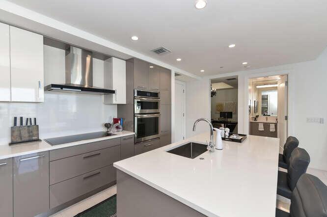 100 E Las Olas Boulevard 1802 Property Photo 13