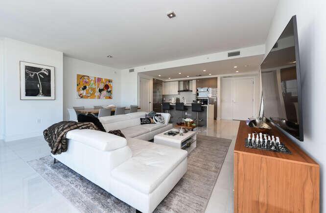 100 E Las Olas Boulevard 1802 Property Photo 15