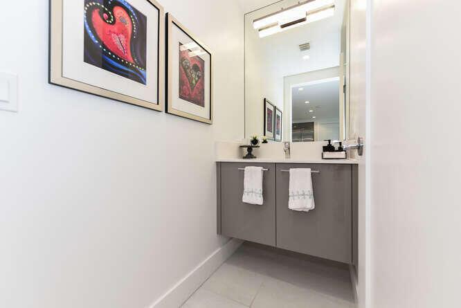 100 E Las Olas Boulevard 1802 Property Photo 24