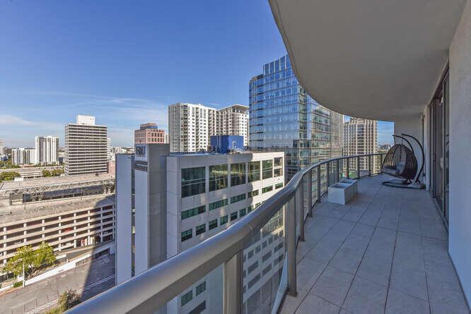100 E Las Olas Boulevard 1802 Property Photo 29