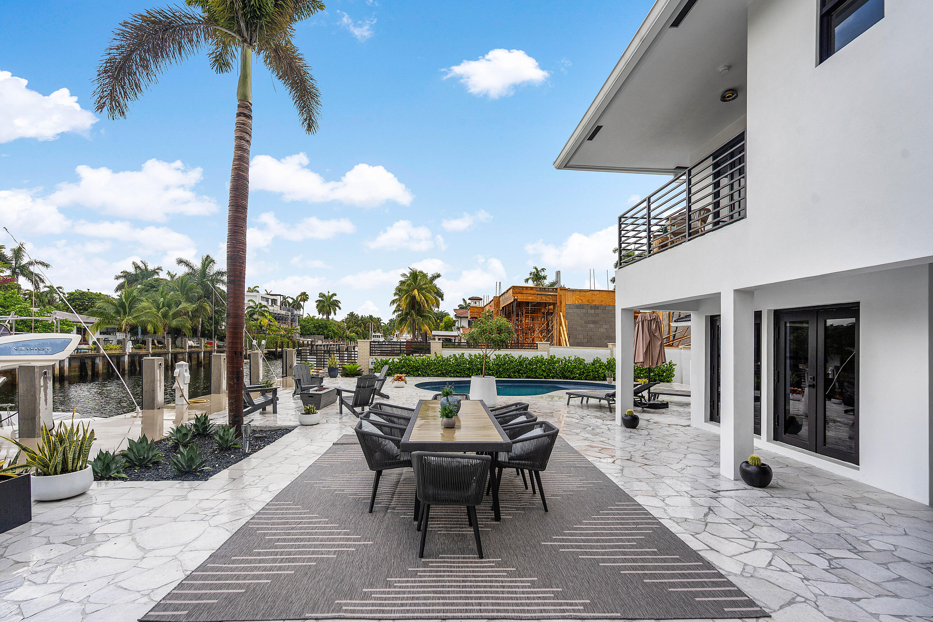 425 Coral Way Property Photo 70