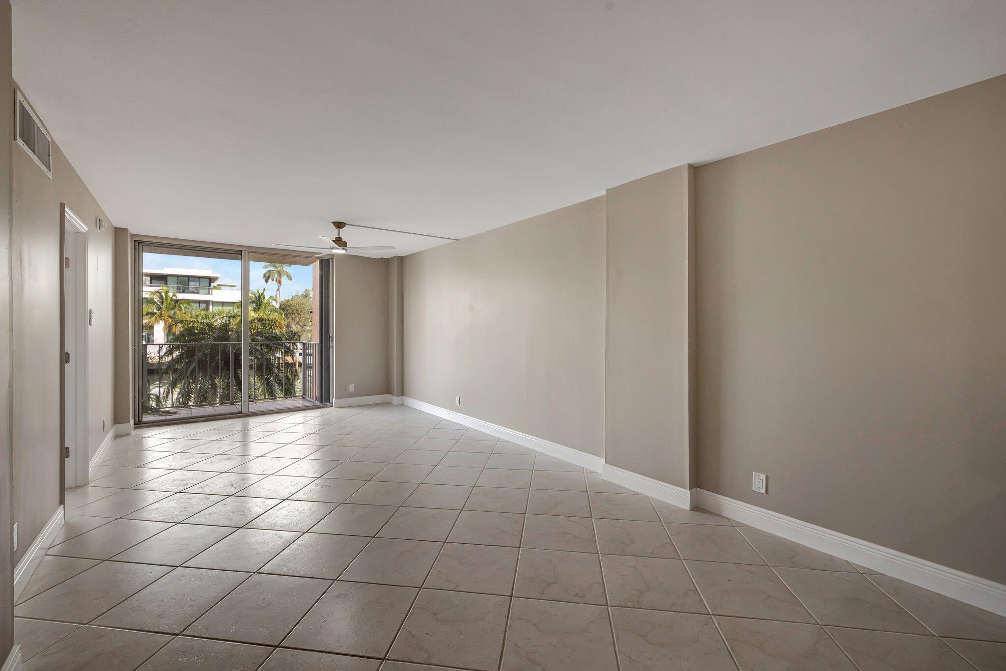 1777 Se 15th Street 215 Property Photo 5