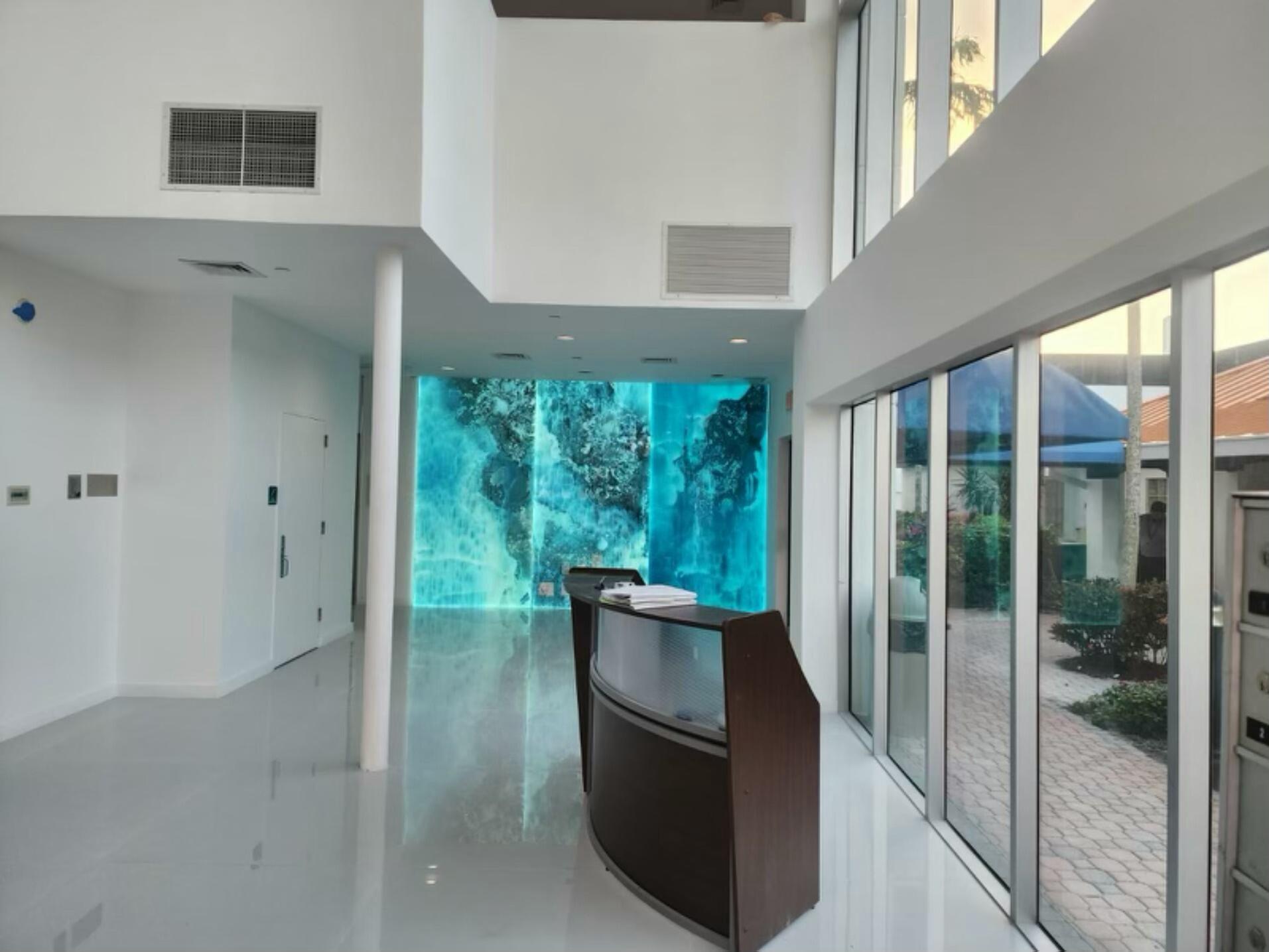 2655 N Ocean Drive Property Photo 30