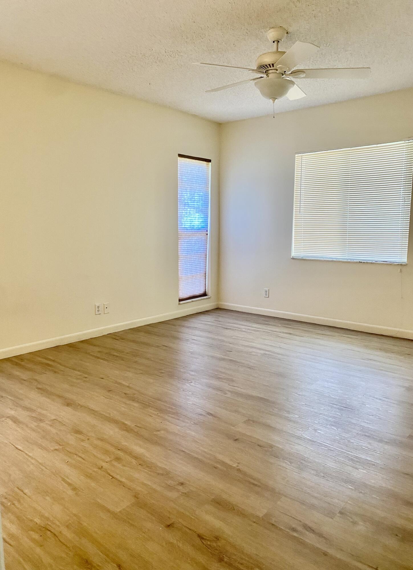 8665 Chevy Chase Drive 113 Property Photo 23