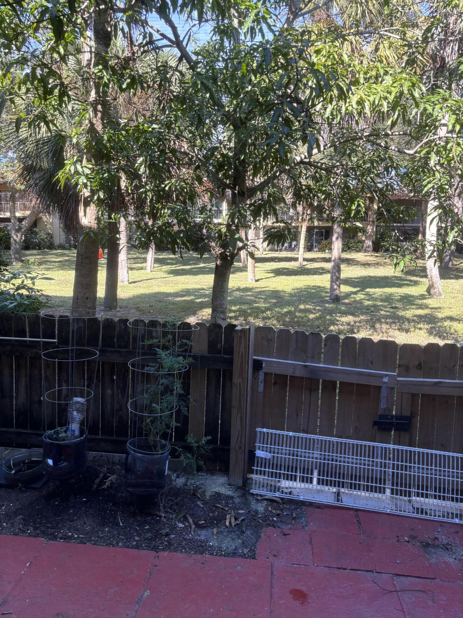 896 Sw 9th St Circle 9 Property Photo 15