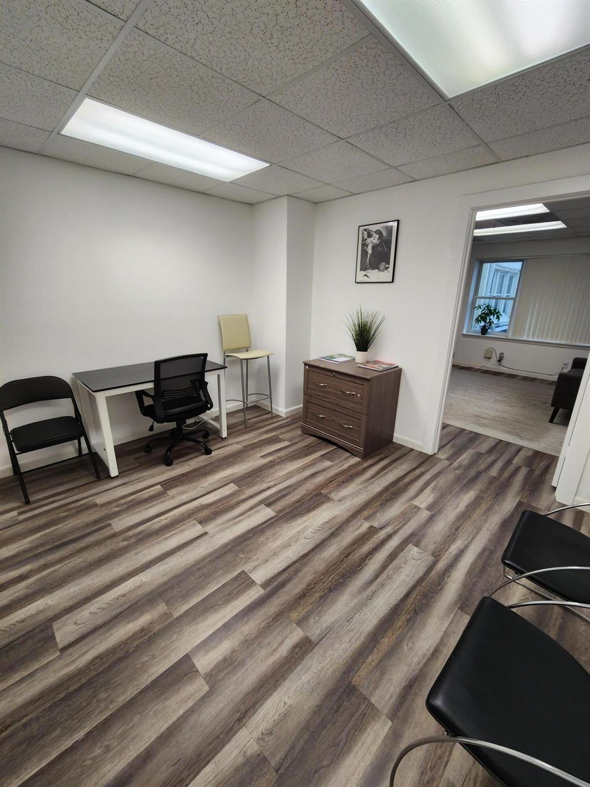 120 S Olive Avenue 310 Property Photo 3