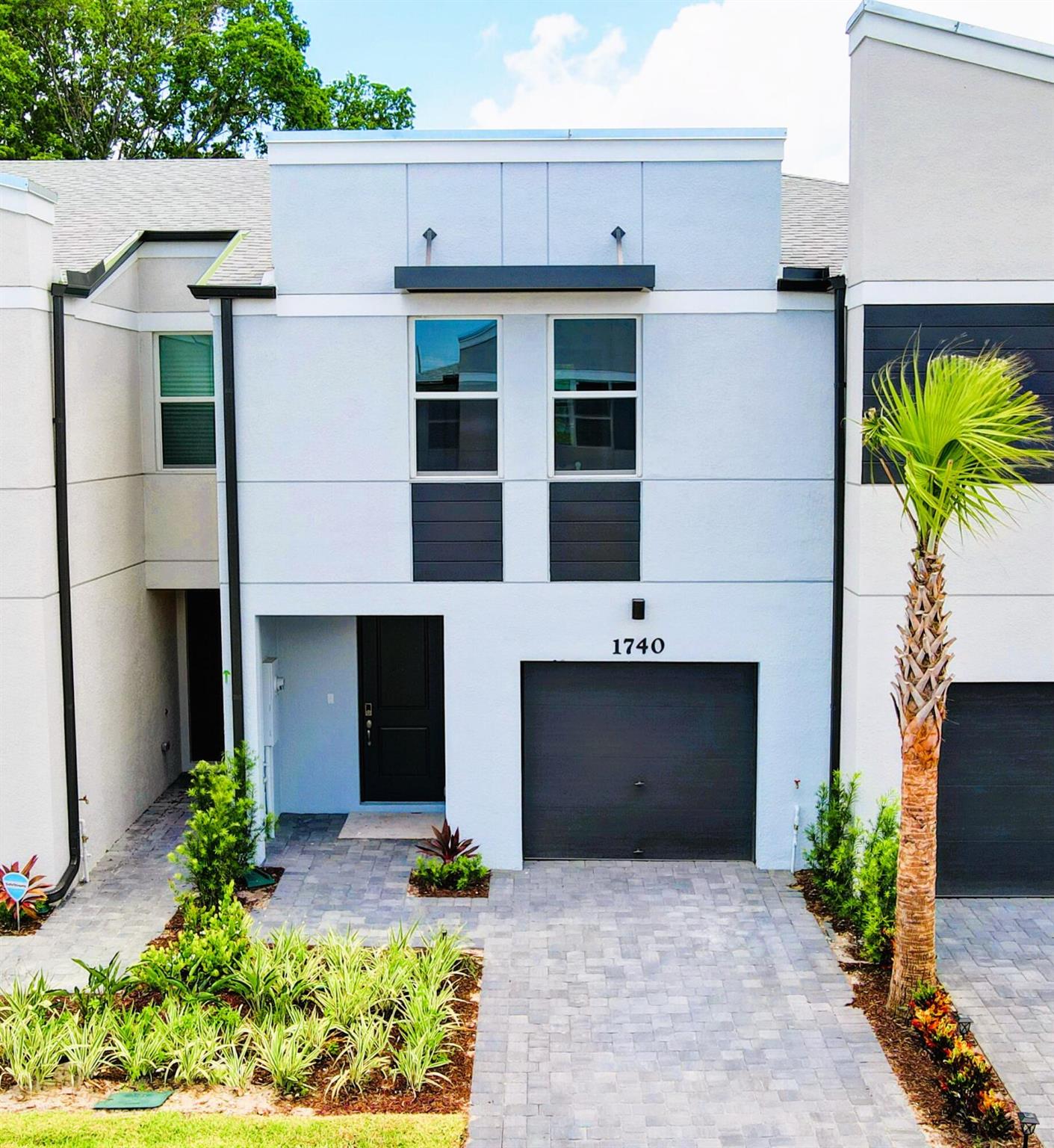 1740 Lindley Street Property Photo 1