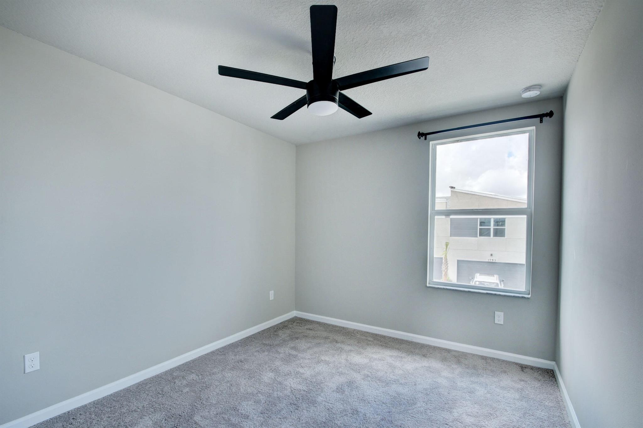 1740 Lindley Street Property Photo 19