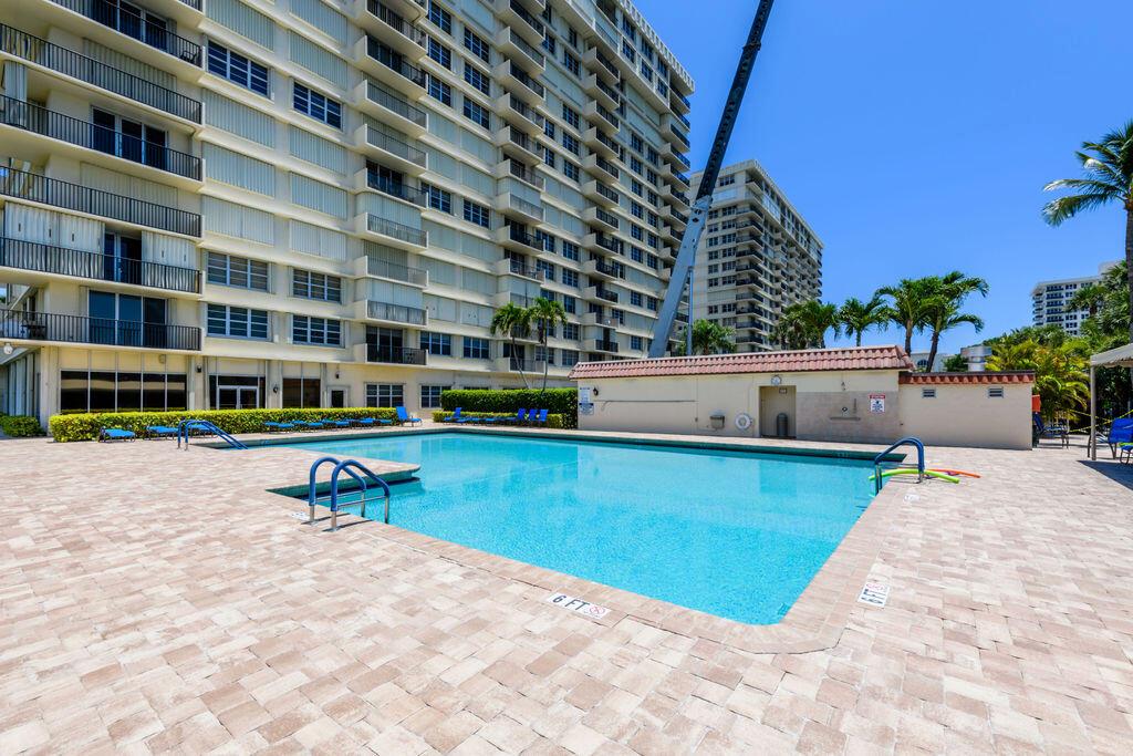 2121 N Ocean Boulevard 1105e Property Photo 34