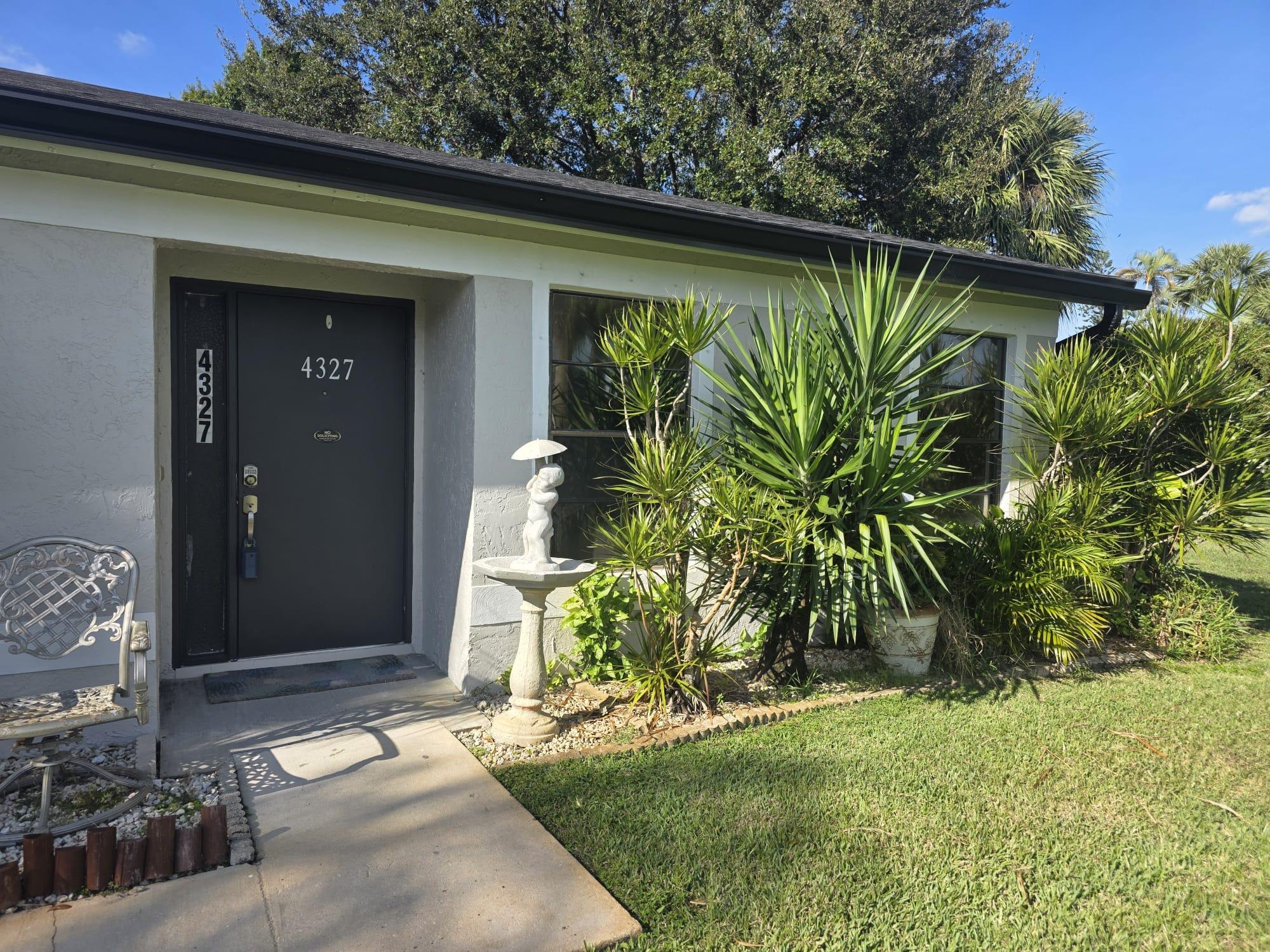 4327 Willow Brook Circle Property Photo 1