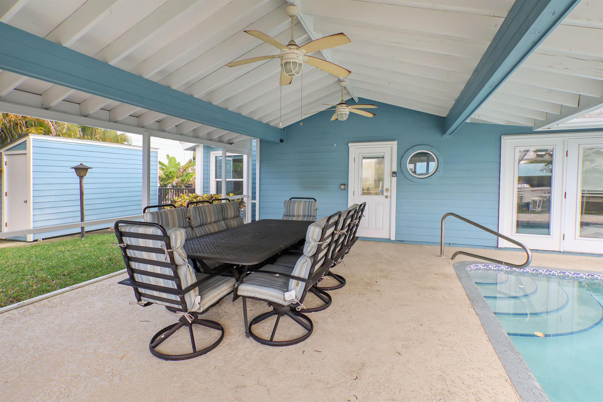 1319 Sw Dyer Point Road Property Photo 24