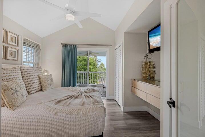 5092 Sunset Village Drive Property Photo 30