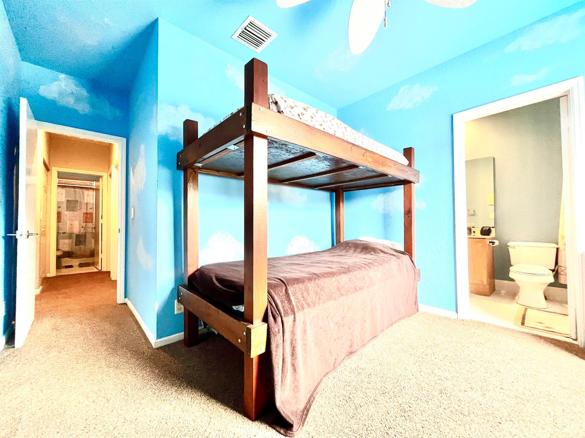 5012 Victoria Circle Property Photo 12
