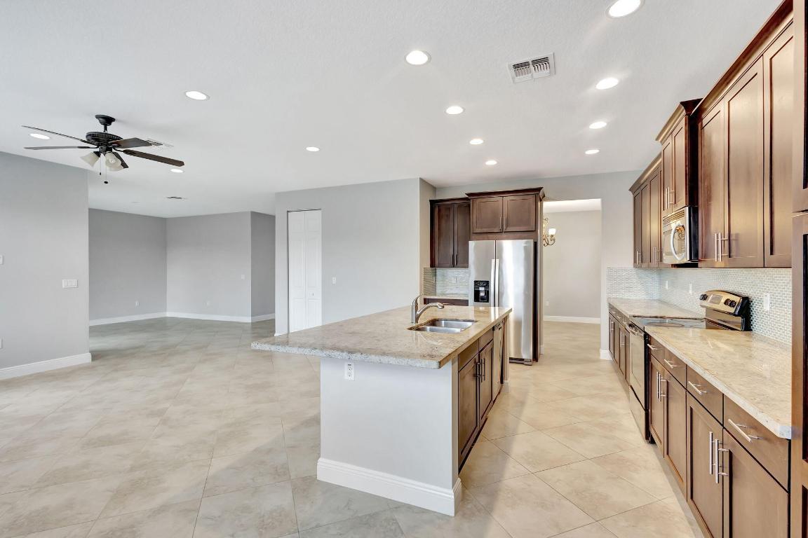 2952 Payson Way Property Photo 15