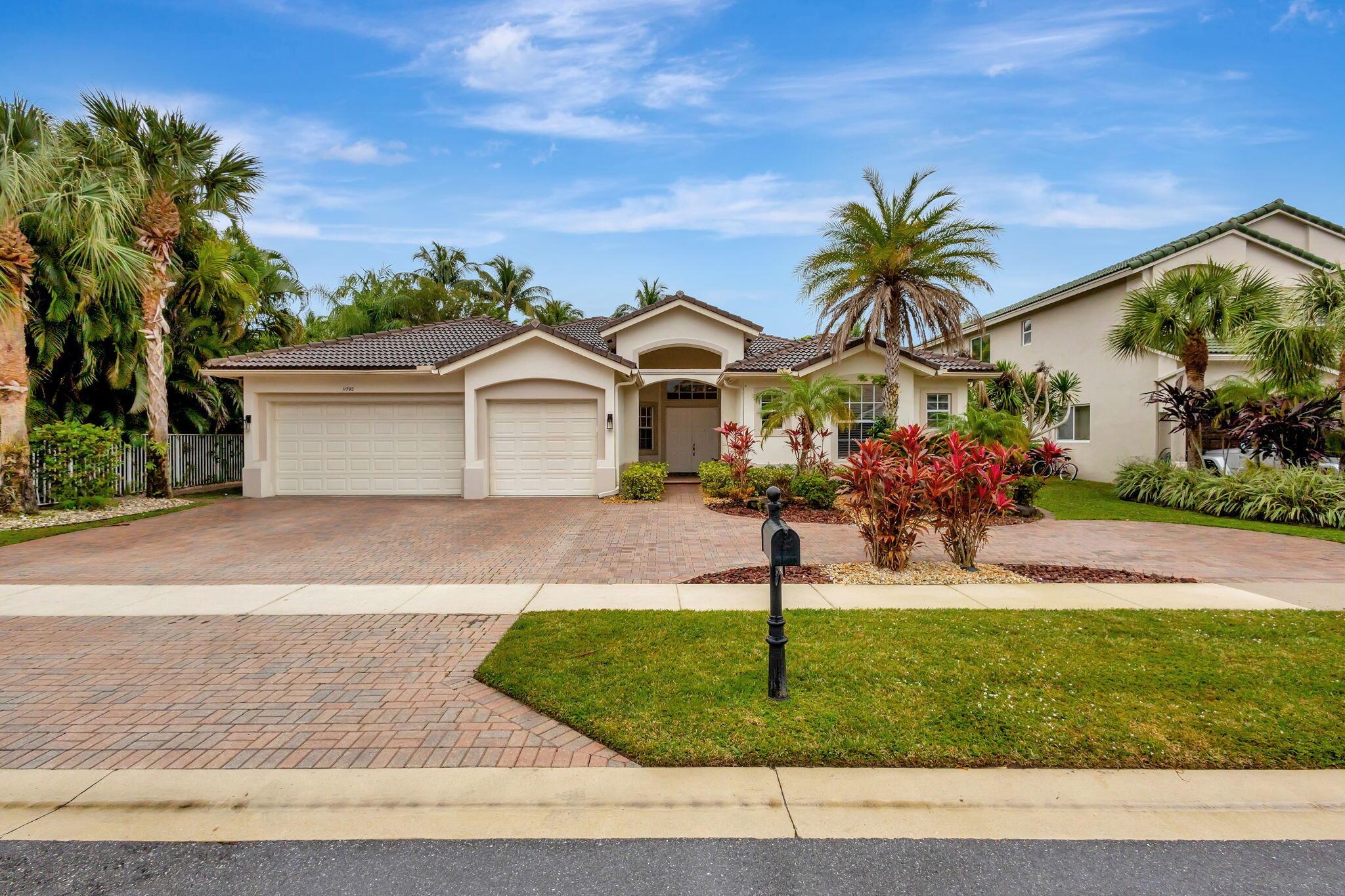 11792 Osprey Pointe Circle Property Photo 1