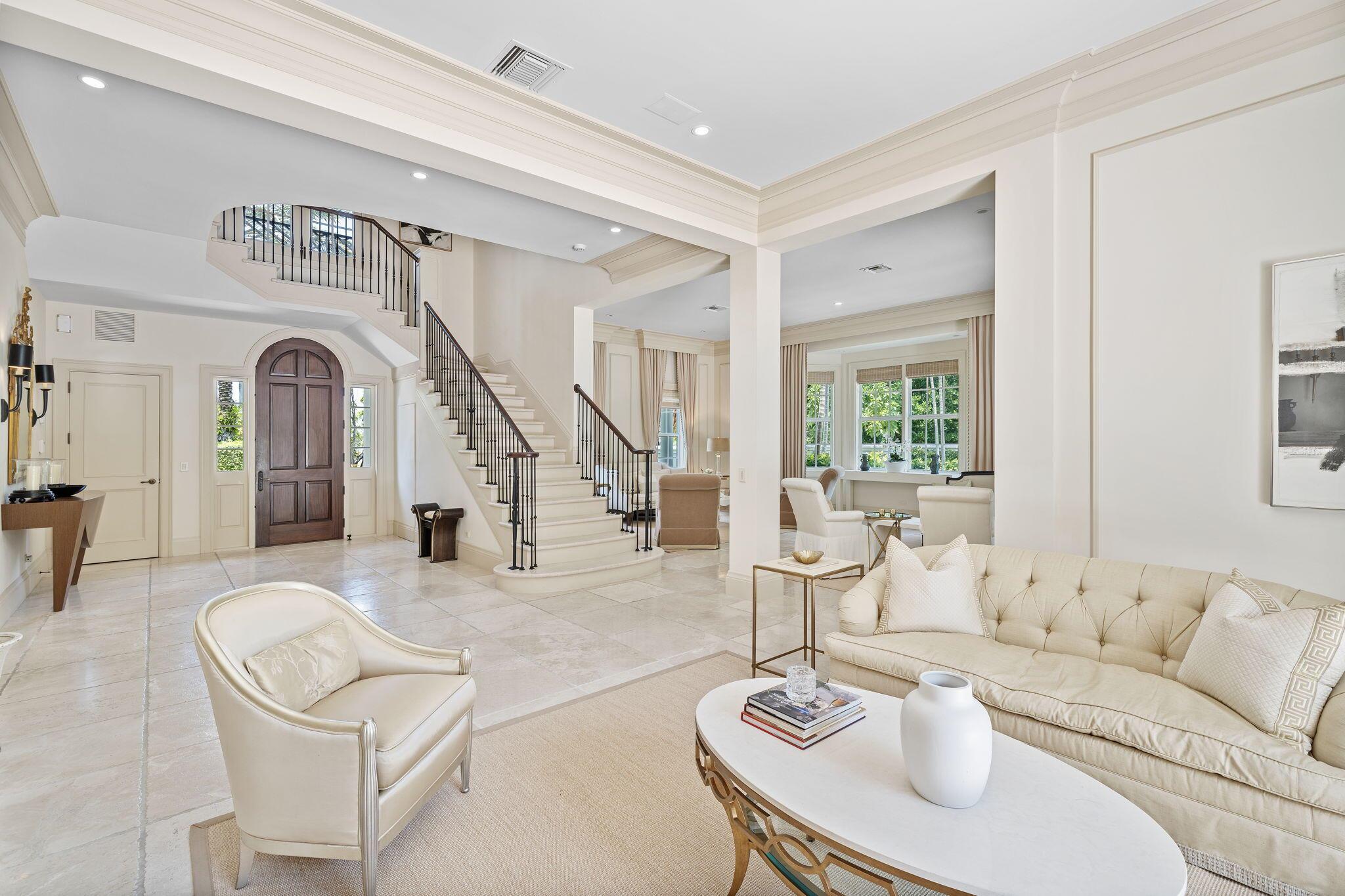 13 Via Vizcaya Property Photo 9
