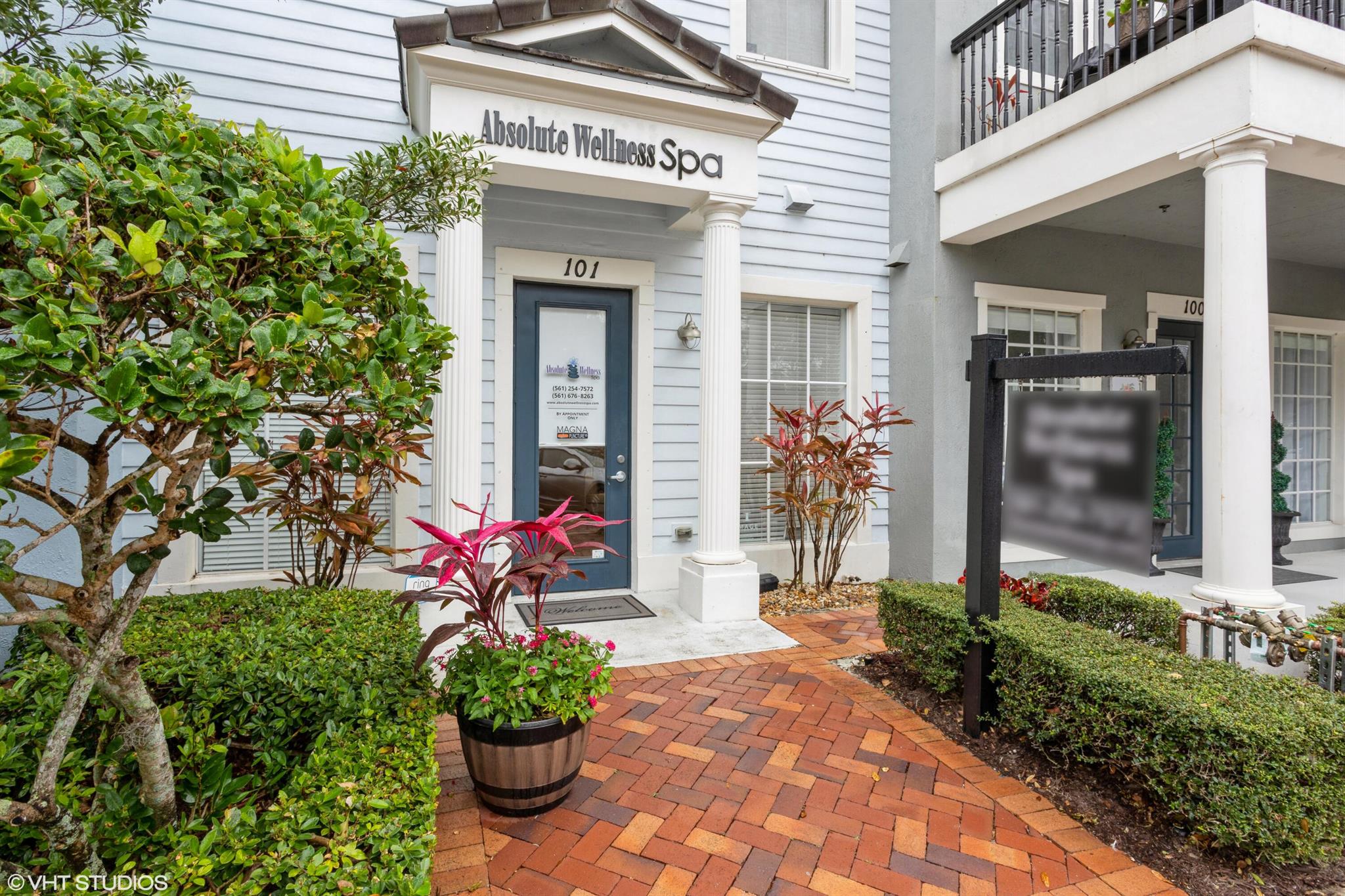 221 Greenwich Circle 101 Property Photo