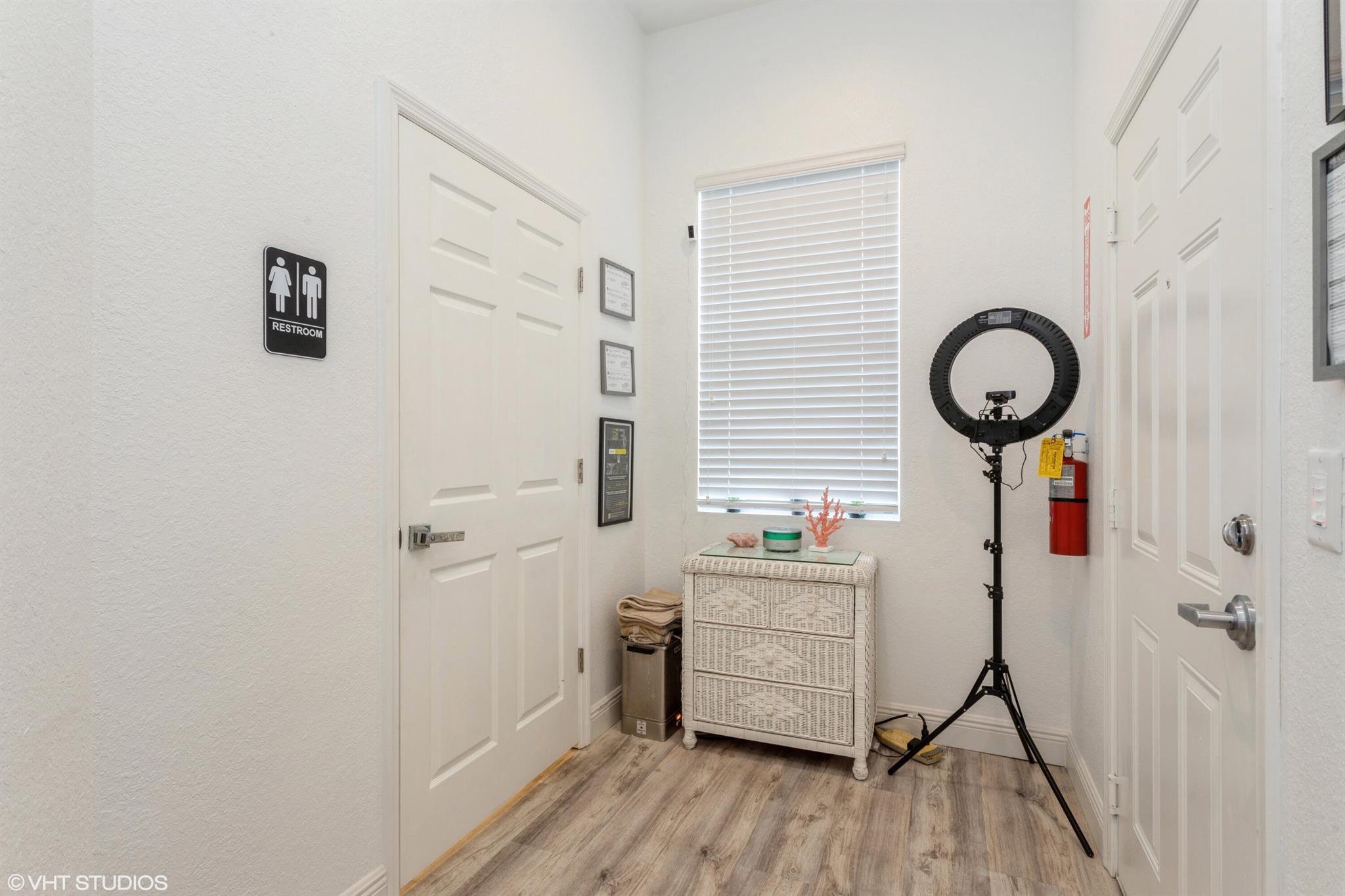 221 Greenwich Circle 101 Property Photo 16