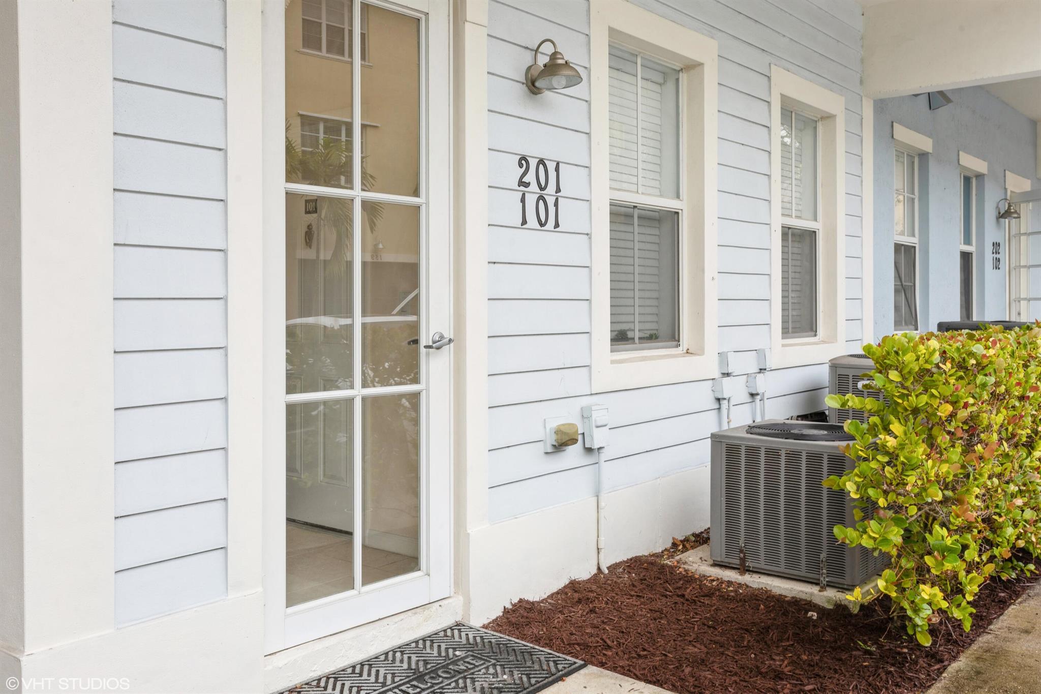 221 Greenwich Circle 101 Property Photo 20