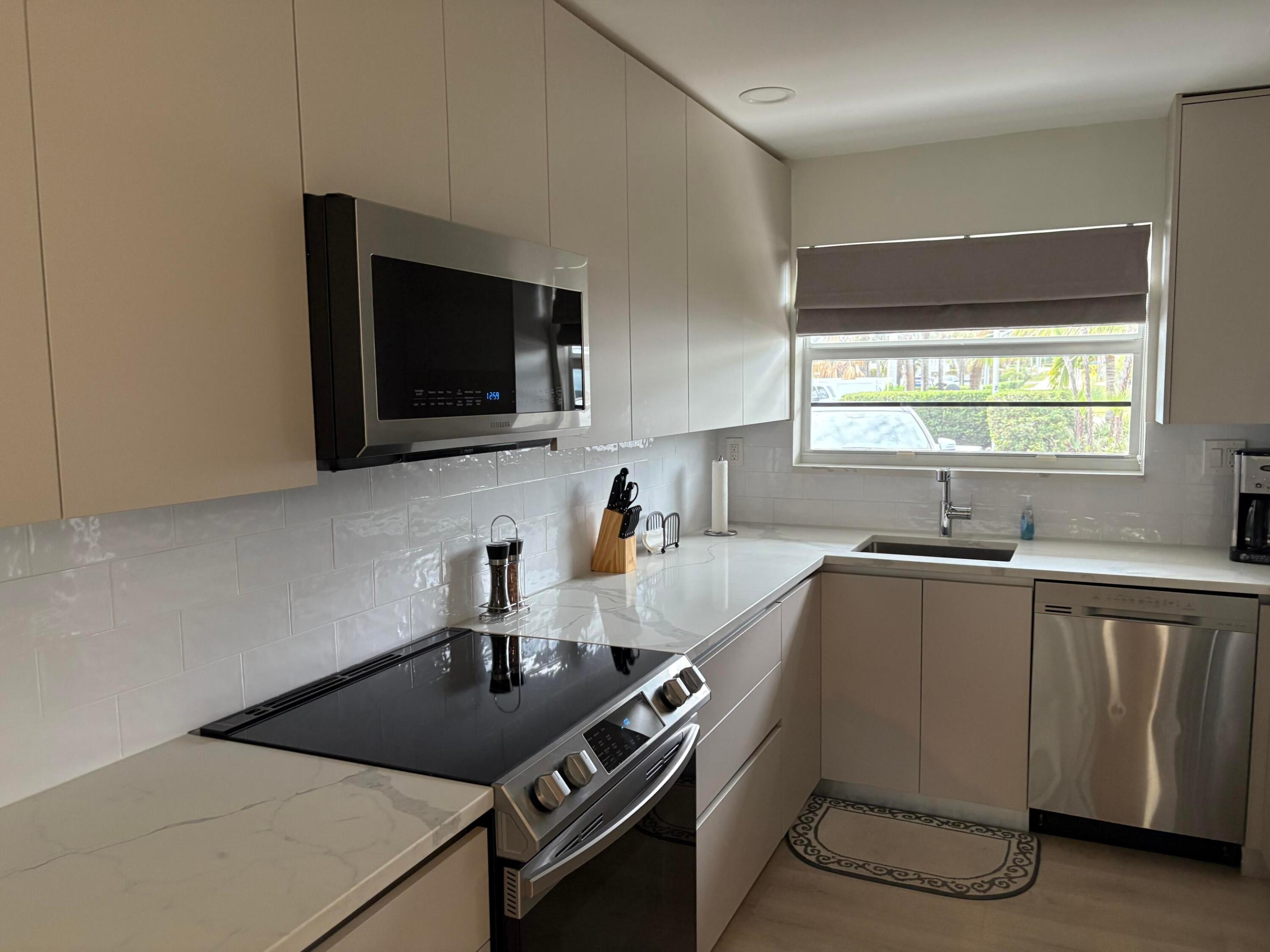 50 Celestial Way 101 Property Photo 9